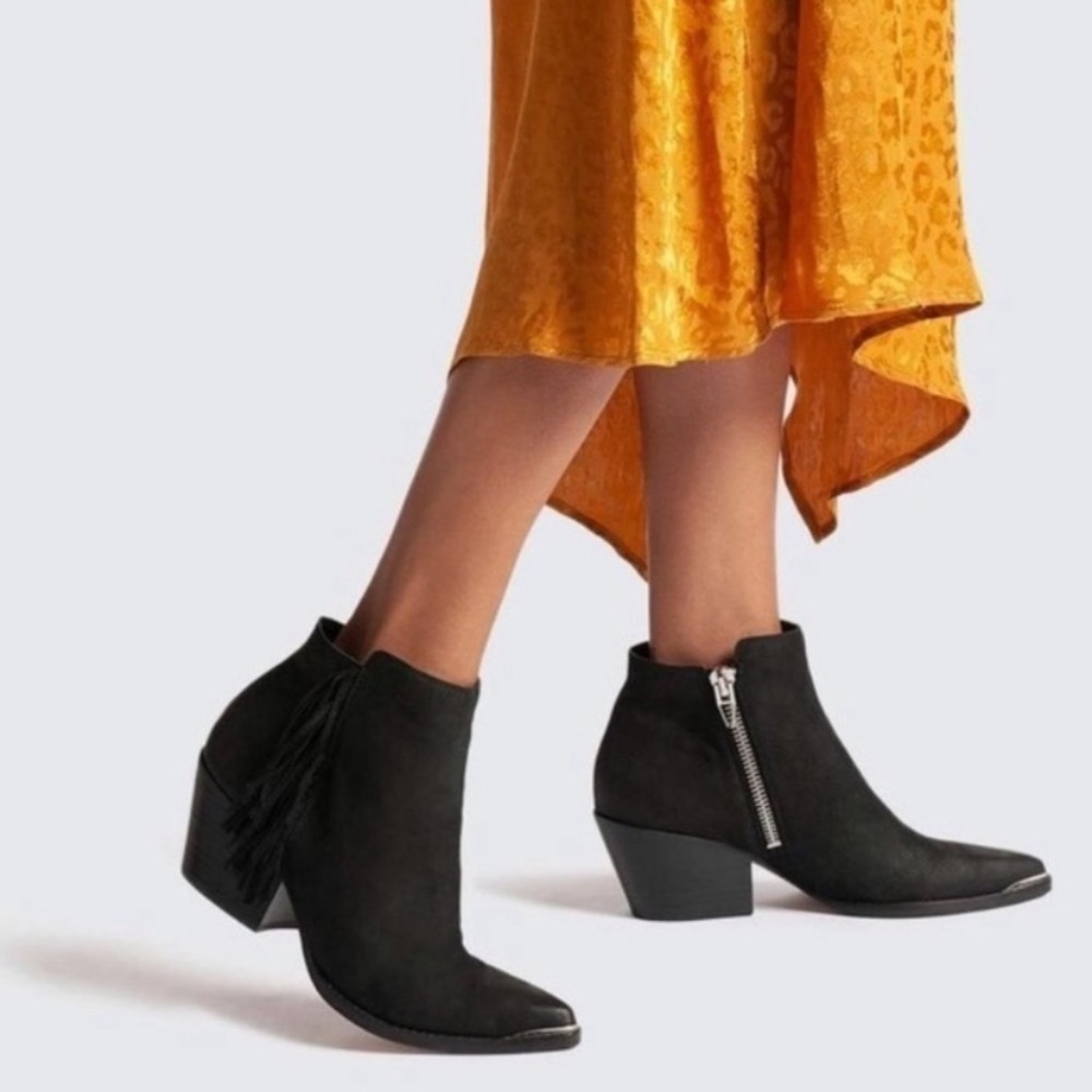 Dolce Vita “Sema” Black Nubuck Leather Side Fringe Booties